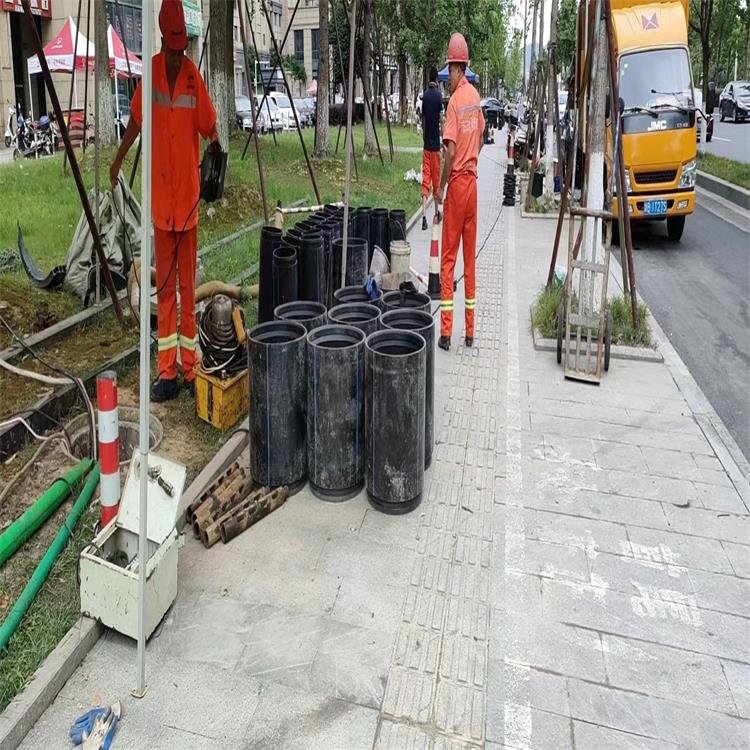 乌伊岭管道短管置换修复